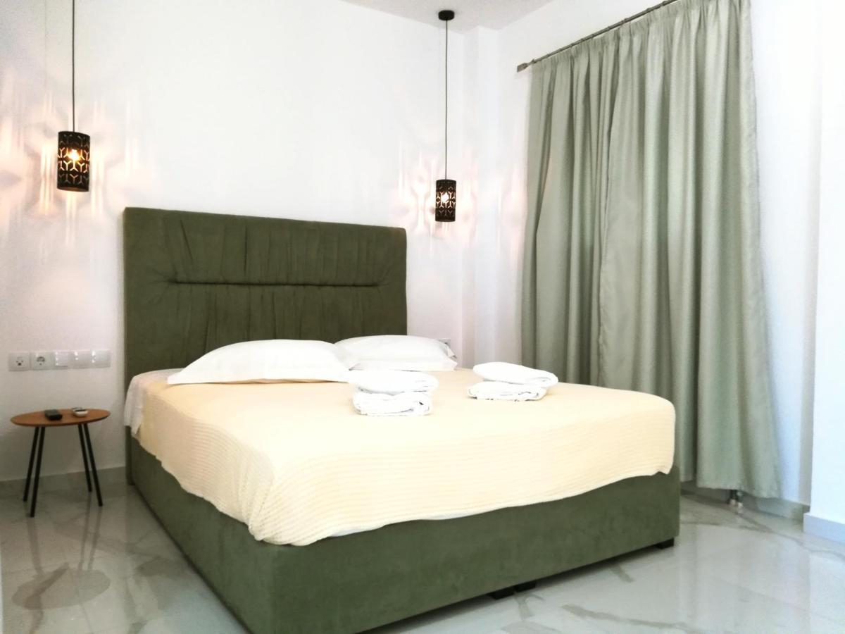 Giorgos Apartments. Skala Fourkas Luaran gambar