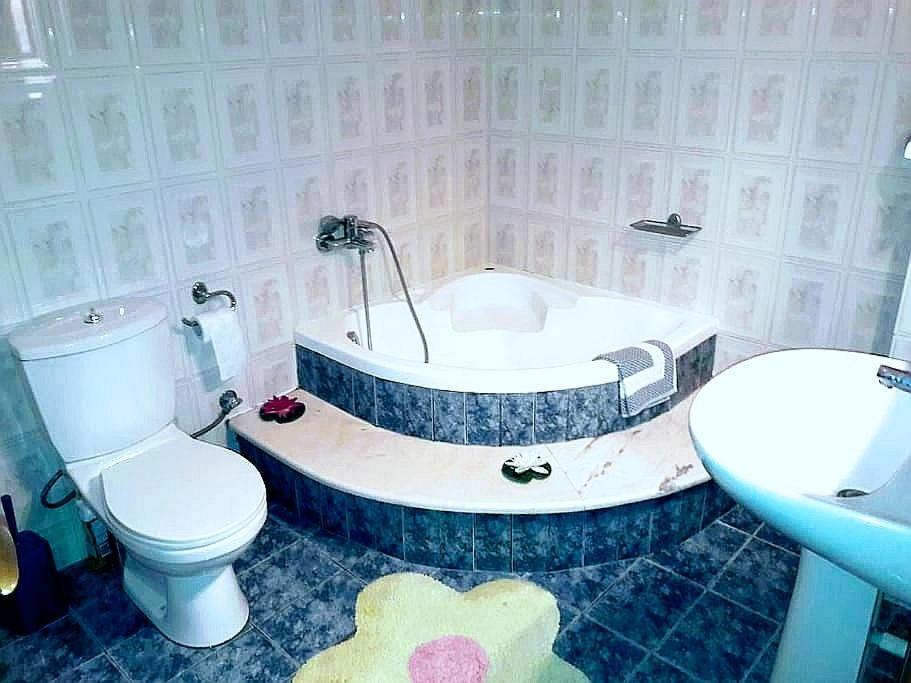 Giorgos Apartments. Skala Fourkas Luaran gambar