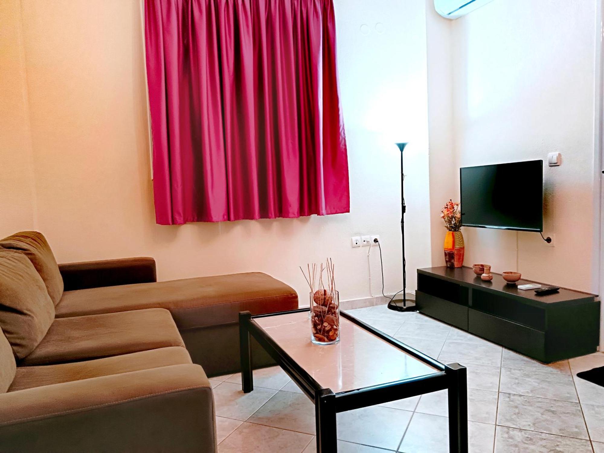 Giorgos Apartments. Skala Fourkas Luaran gambar