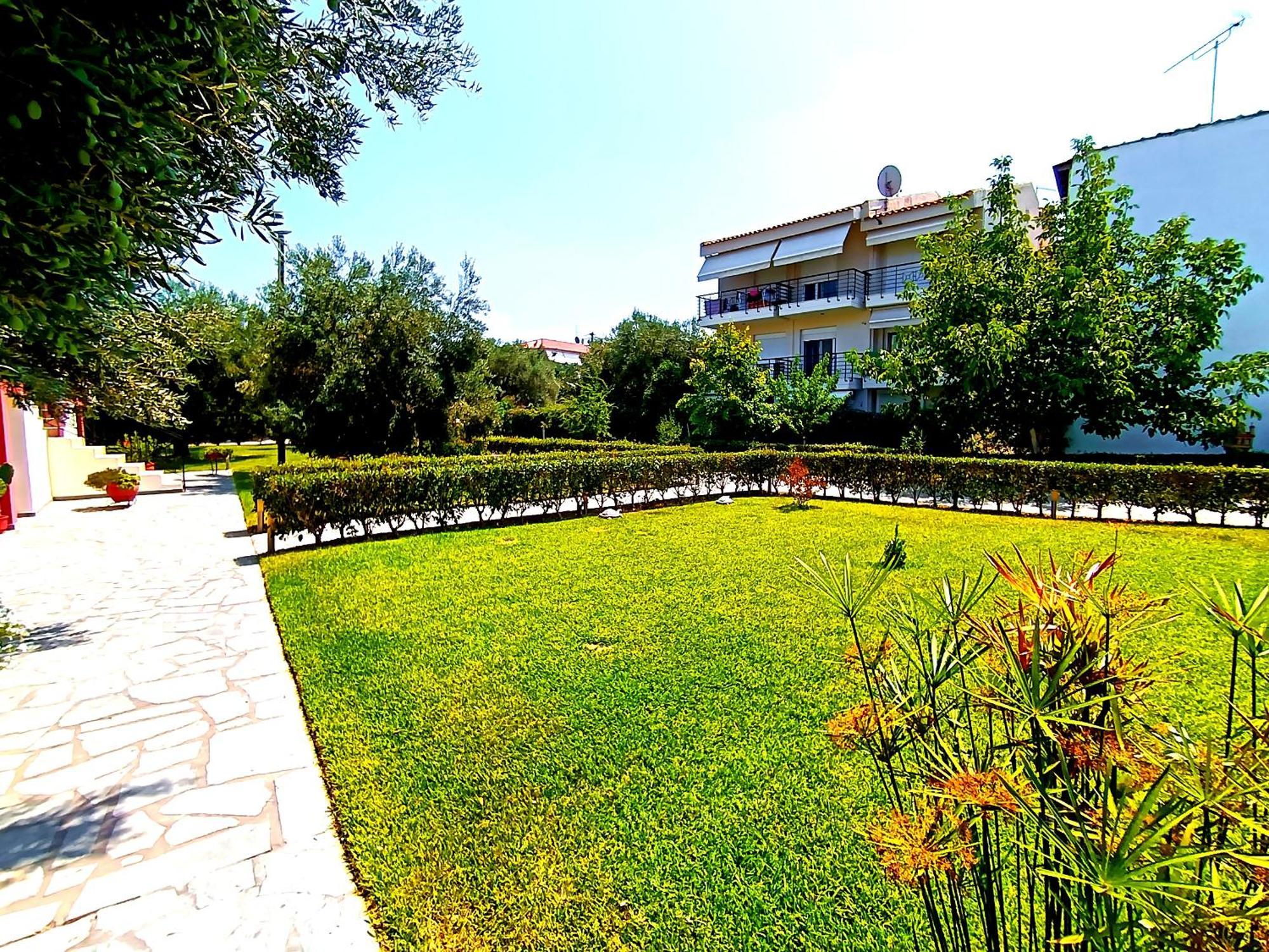 Giorgos Apartments. Skala Fourkas Luaran gambar